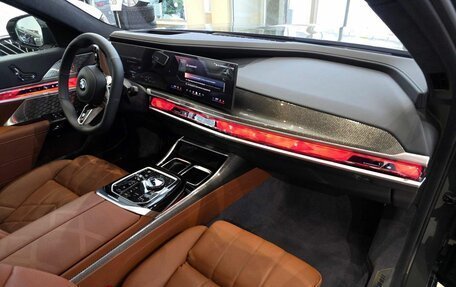 BMW 7 серия, 2025 год, 20 990 000 рублей, 12 фотография