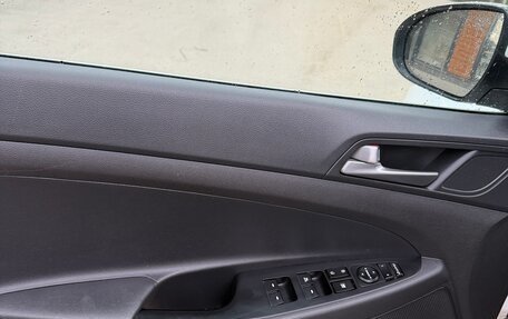Hyundai Tucson III, 2017 год, 1 900 000 рублей, 3 фотография