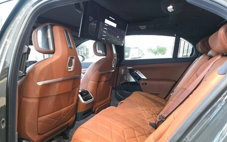 BMW 7 серия, 2025 год, 20 990 000 рублей, 25 фотография