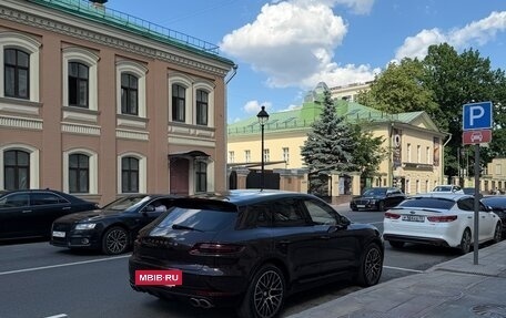 Porsche Macan I рестайлинг, 2015 год, 3 100 000 рублей, 32 фотография
