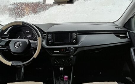 Skoda Rapid II, 2020 год, 800 000 рублей, 6 фотография