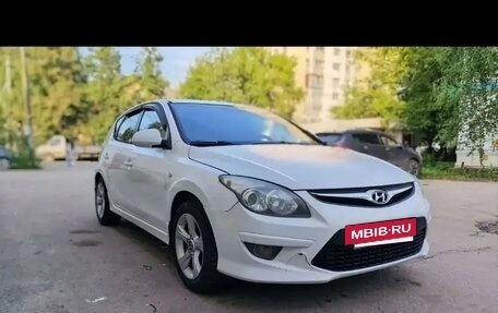 Hyundai i30 I, 2010 год, 555 000 рублей, 3 фотография