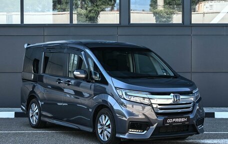 Honda Stepwgn IV, 2019 год, 2 219 000 рублей, 1 фотография