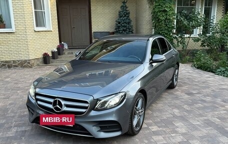 Mercedes-Benz E-Класс, 2019 год, 2 990 000 рублей, 5 фотография