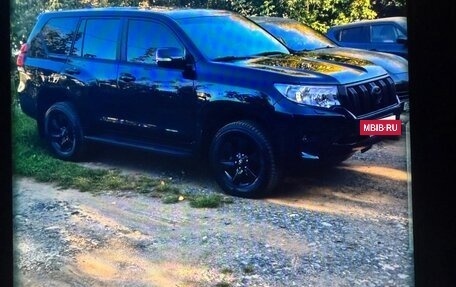 Toyota Land Cruiser Prado 150 рестайлинг 2, 2020 год, 6 000 000 рублей, 2 фотография