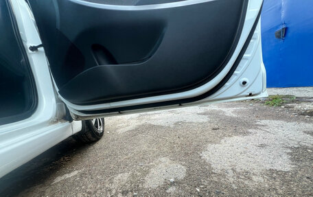 Hyundai Solaris II рестайлинг, 2012 год, 750 000 рублей, 8 фотография