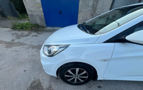 Hyundai Solaris II рестайлинг, 2012 год, 750 000 рублей, 19 фотография