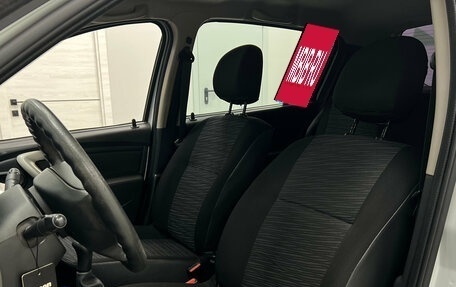 Renault Sandero I, 2012 год, 520 000 рублей, 12 фотография