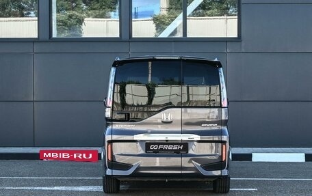 Honda Stepwgn IV, 2019 год, 2 219 000 рублей, 4 фотография