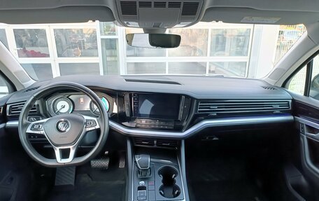 Volkswagen Touareg III, 2019 год, 5 495 000 рублей, 17 фотография