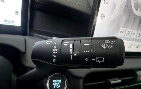 Toyota RAV4, 2026 год, 4 349 000 рублей, 16 фотография
