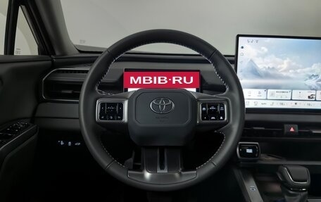 Toyota RAV4, 2026 год, 4 349 000 рублей, 15 фотография