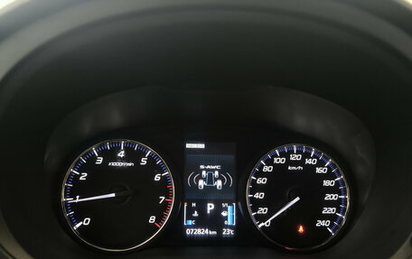 Mitsubishi Outlander III рестайлинг 3, 2021 год, 2 700 000 рублей, 17 фотография