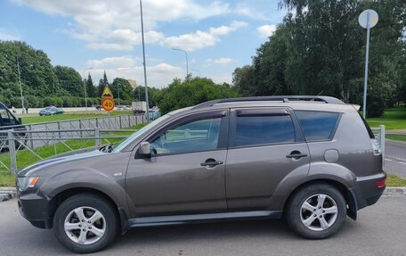 Mitsubishi Outlander III рестайлинг 3, 2011 год, 1 100 000 рублей, 6 фотография
