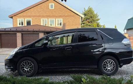 Honda Fit Shuttle I рестайлинг, 2012 год, 950 000 рублей, 4 фотография