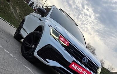 Volkswagen Tiguan II, 2021 год, 3 670 000 рублей, 1 фотография