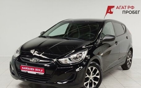 Hyundai Solaris II рестайлинг, 2013 год, 863 000 рублей, 1 фотография