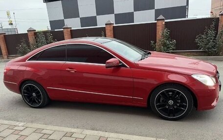 Mercedes-Benz E-Класс, 2012 год, 1 250 000 рублей, 16 фотография