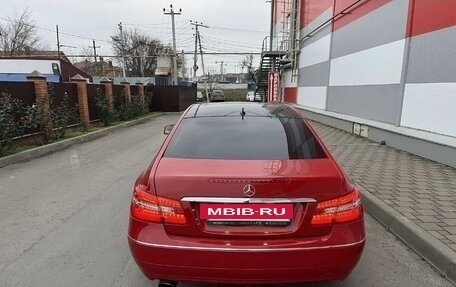 Mercedes-Benz E-Класс, 2012 год, 1 250 000 рублей, 14 фотография