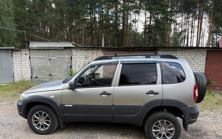 Chevrolet Niva I рестайлинг, 2012 год, 470 000 рублей, 2 фотография