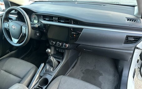 Toyota Corolla, 2014 год, 1 190 000 рублей, 17 фотография