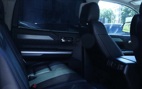 Toyota Tundra II, 2013 год, 5 400 000 рублей, 18 фотография