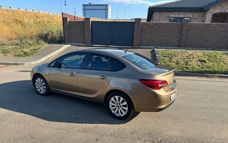 Opel Astra J, 2012 год, 720 000 рублей, 4 фотография