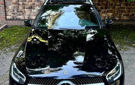 Mercedes-Benz GLC, 2022 год, 5 800 000 рублей, 3 фотография