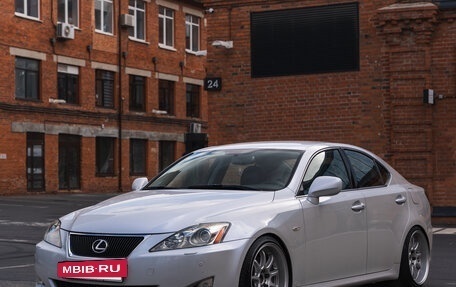 Lexus IS II рестайлинг 2, 2007 год, 1 500 000 рублей, 2 фотография