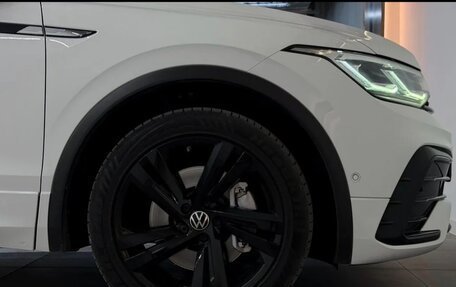Volkswagen Tiguan II, 2021 год, 3 670 000 рублей, 7 фотография