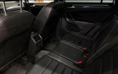 Volkswagen Tiguan II, 2021 год, 3 670 000 рублей, 10 фотография