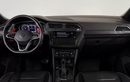 Volkswagen Tiguan II, 2021 год, 3 670 000 рублей, 11 фотография
