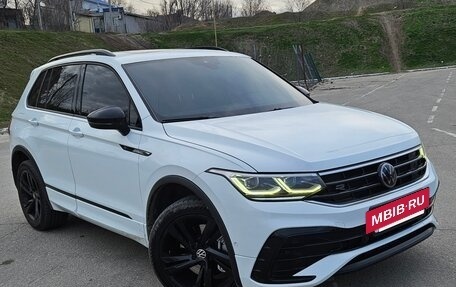 Volkswagen Tiguan II, 2021 год, 3 670 000 рублей, 3 фотография