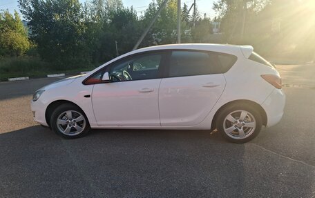 Opel Astra J, 2011 год, 500 000 рублей, 4 фотография