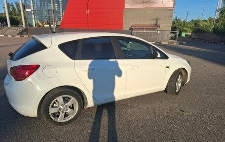 Opel Astra J, 2011 год, 500 000 рублей, 6 фотография