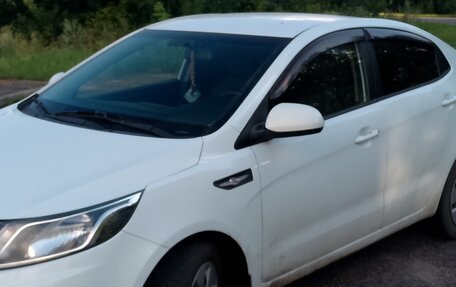KIA Rio III рестайлинг, 2013 год, 800 000 рублей, 6 фотография