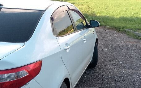 KIA Rio III рестайлинг, 2013 год, 800 000 рублей, 5 фотография