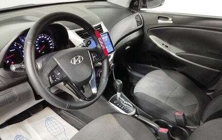 Hyundai Solaris II рестайлинг, 2013 год, 863 000 рублей, 15 фотография