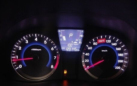 Hyundai Solaris II рестайлинг, 2013 год, 863 000 рублей, 10 фотография