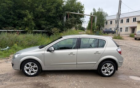 Opel Astra H, 2006 год, 450 000 рублей, 1 фотография