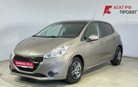 Peugeot 208 II, 2013 год, 375 000 рублей, 1 фотография