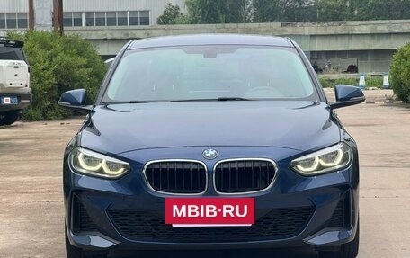 BMW 1 серия, 2021 год, 1 690 000 рублей, 3 фотография