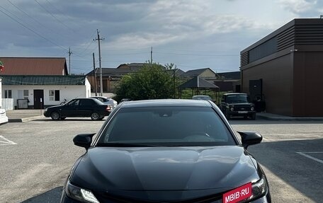 Toyota Camry, 2018 год, 2 200 000 рублей, 3 фотография