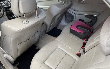 Mercedes-Benz E-Класс, 2011 год, 1 550 000 рублей, 8 фотография