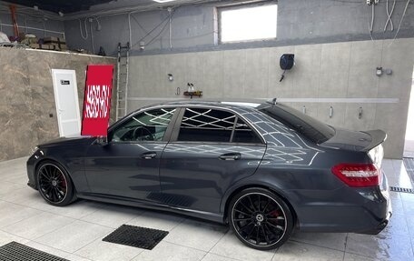 Mercedes-Benz E-Класс, 2011 год, 1 550 000 рублей, 5 фотография