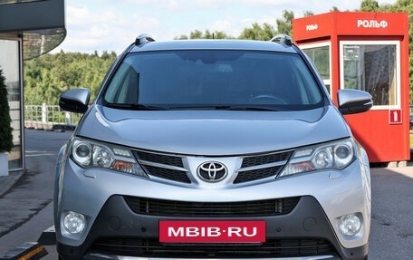 Toyota RAV4, 2014 год, 2 377 000 рублей, 3 фотография