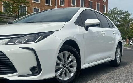 Toyota Corolla, 2022 год, 1 250 000 рублей, 4 фотография