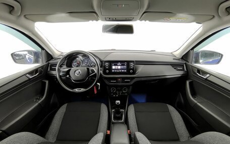 Skoda Rapid II, 2021 год, 1 420 000 рублей, 10 фотография