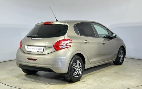 Peugeot 208 II, 2013 год, 375 000 рублей, 6 фотография