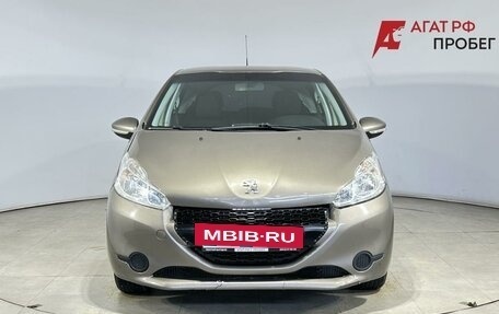 Peugeot 208 II, 2013 год, 375 000 рублей, 2 фотография